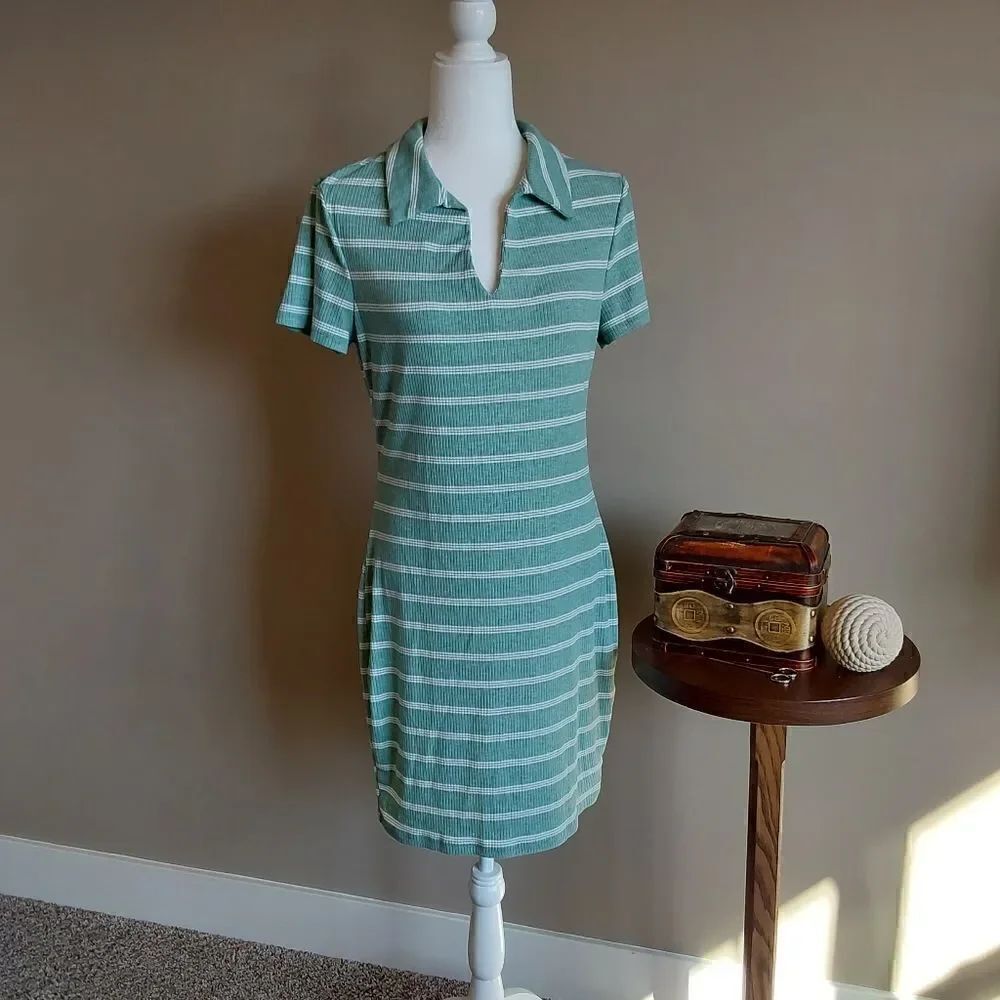 Shein Curve Dress Size 0XL Green with stripes - Picture 2 of 9